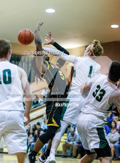Thumbnail 2 in North Lawndale @ Lane Tech photogallery.