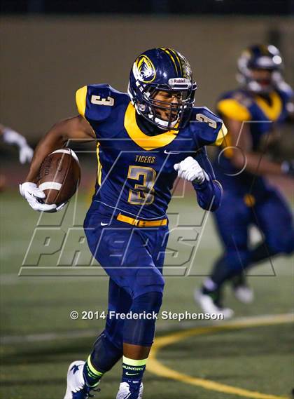 Thumbnail 1 in River Valley @ Inderkum photogallery.