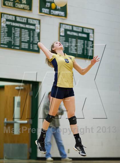 Thumbnail 1 in Lafayette @ Loudoun Valley photogallery.