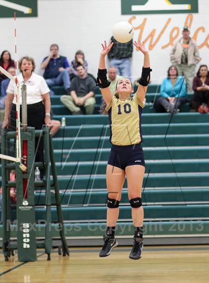 Thumbnail 1 in Lafayette @ Loudoun Valley photogallery.