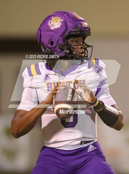 Thumbnail 3 in Benton @ Leesville photogallery.