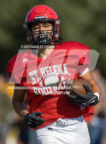 Thumbnail 1 in Alameda vs St. Helena (Scrimmage) photogallery.