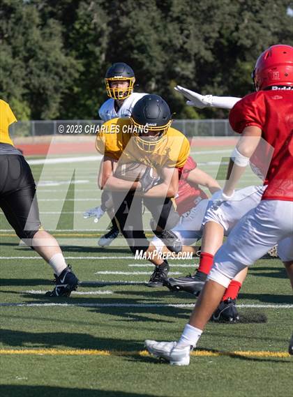 Thumbnail 2 in Alameda vs St. Helena (Scrimmage) photogallery.