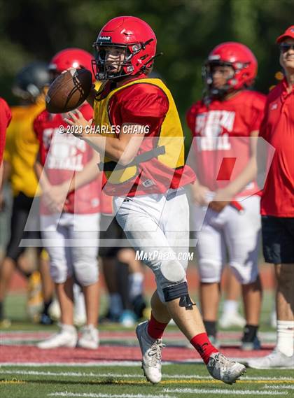 Thumbnail 2 in Alameda vs St. Helena (Scrimmage) photogallery.