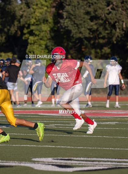 Thumbnail 1 in Alameda vs St. Helena (Scrimmage) photogallery.