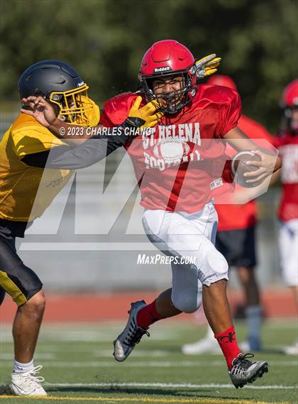 Thumbnail 3 in Alameda vs St. Helena (Scrimmage) photogallery.