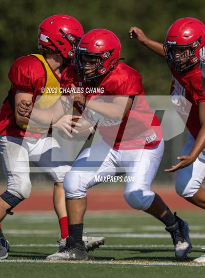 Thumbnail 2 in Alameda vs St. Helena (Scrimmage) photogallery.