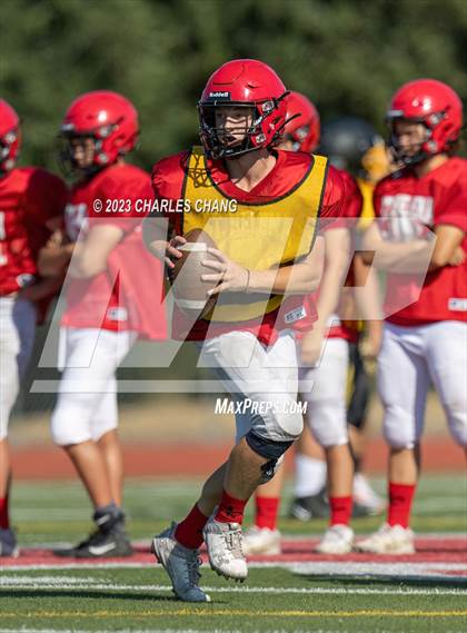 Thumbnail 3 in Alameda vs St. Helena (Scrimmage) photogallery.