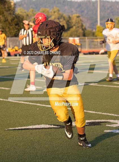Thumbnail 3 in Alameda vs St. Helena (Scrimmage) photogallery.