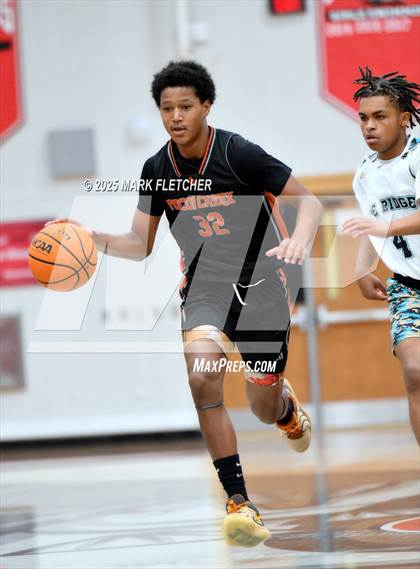 Thumbnail 1 in Pine Ridge vs Tocoi Creek (Barracuda New Years Shootout) photogallery.