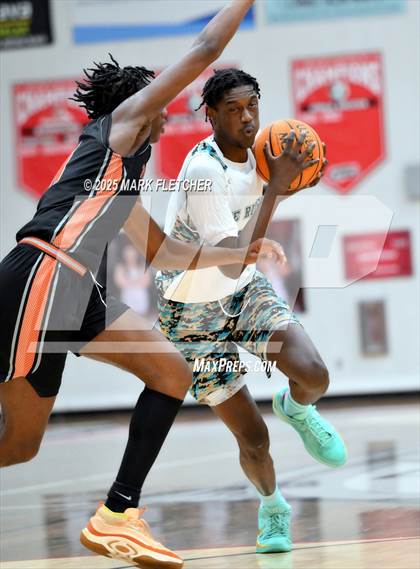 Thumbnail 3 in Pine Ridge vs Tocoi Creek (Barracuda New Years Shootout) photogallery.