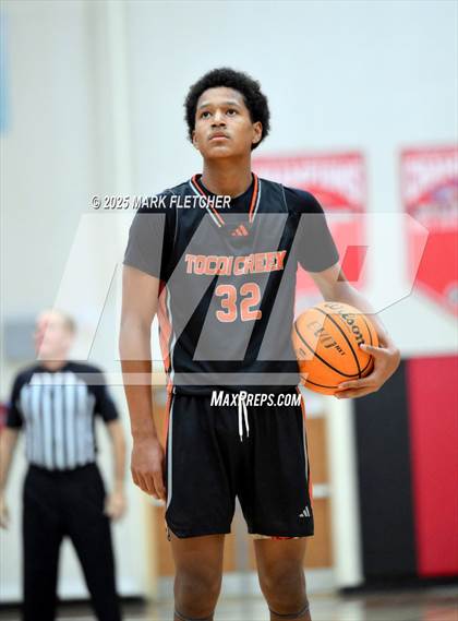Thumbnail 2 in Pine Ridge vs Tocoi Creek (Barracuda New Years Shootout) photogallery.