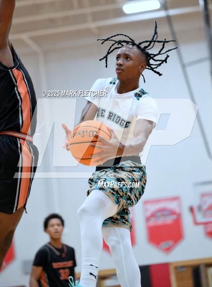 Thumbnail 1 in Pine Ridge vs Tocoi Creek (Barracuda New Years Shootout) photogallery.