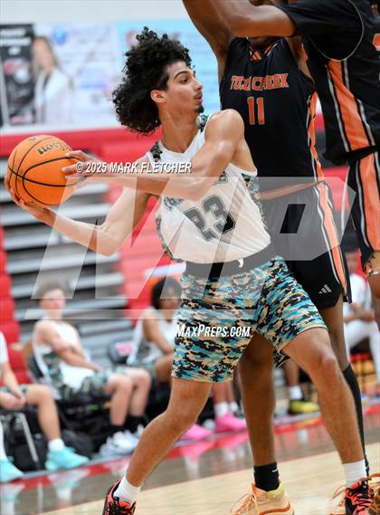 Thumbnail 1 in Pine Ridge vs Tocoi Creek (Barracuda New Years Shootout) photogallery.