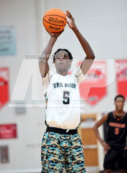 Thumbnail 3 in Pine Ridge vs Tocoi Creek (Barracuda New Years Shootout) photogallery.