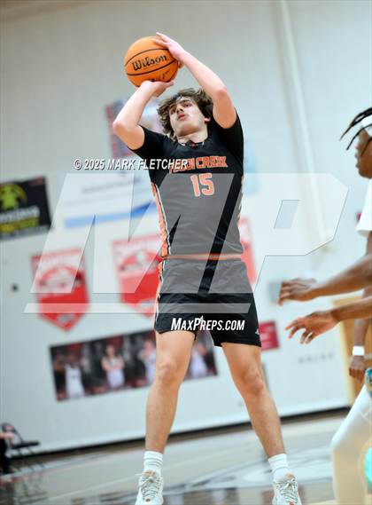 Thumbnail 1 in Pine Ridge vs Tocoi Creek (Barracuda New Years Shootout) photogallery.