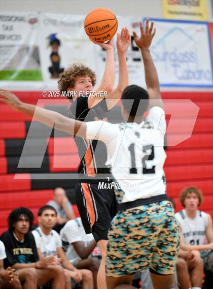 Thumbnail 3 in Pine Ridge vs Tocoi Creek (Barracuda New Years Shootout) photogallery.