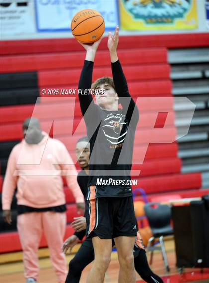 Thumbnail 1 in Pine Ridge vs Tocoi Creek (Barracuda New Years Shootout) photogallery.