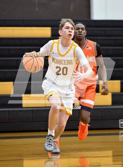 Thumbnail 3 in Cosumnes Oaks @ Yuba City (Mel Good Holiday Classic) photogallery.