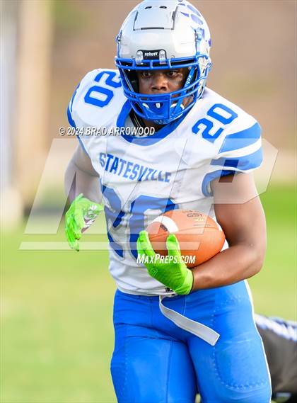 Thumbnail 1 in Statesville @ Lake Norman photogallery.