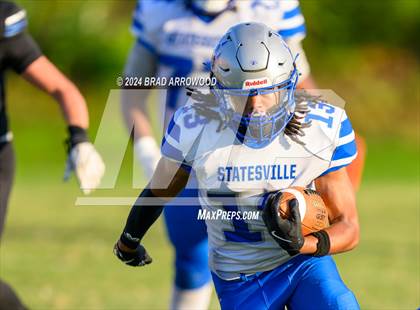 Thumbnail 3 in Statesville @ Lake Norman photogallery.