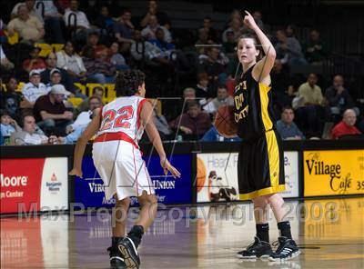 Thumbnail 2 in George Mason vs. Floyd County (VHSL A D2 Semifinal) photogallery.