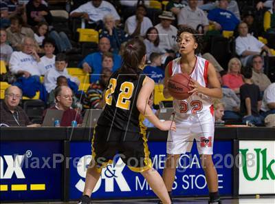Thumbnail 2 in George Mason vs. Floyd County (VHSL A D2 Semifinal) photogallery.