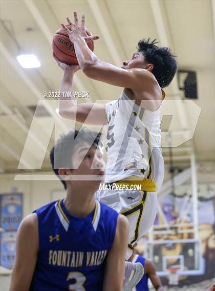 Thumbnail 1 in Fountain Valley @ Marina photogallery.