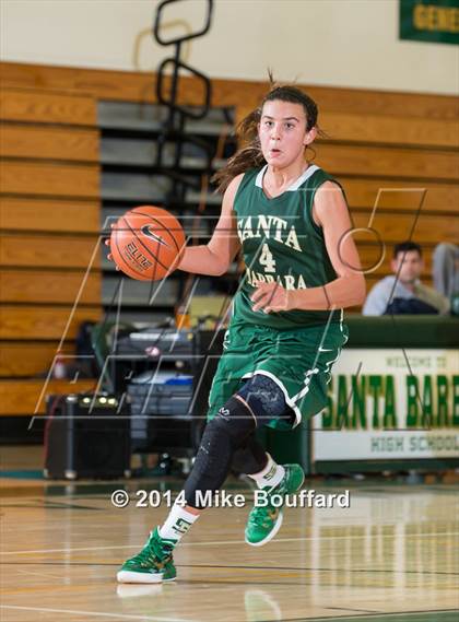 Thumbnail 1 in Santa Barbara vs Sierra Canyon (Santa Barbara Tournament of Champions) photogallery.