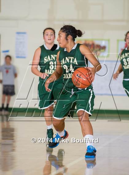 Thumbnail 1 in Santa Barbara vs Sierra Canyon (Santa Barbara Tournament of Champions) photogallery.