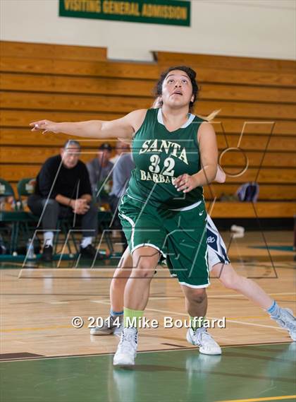 Thumbnail 3 in Santa Barbara vs Sierra Canyon (Santa Barbara Tournament of Champions) photogallery.