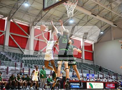 Thumbnail 1 in Bartlett vs. Newman (Allstate Sugar Bowl National Prep Classic) photogallery.