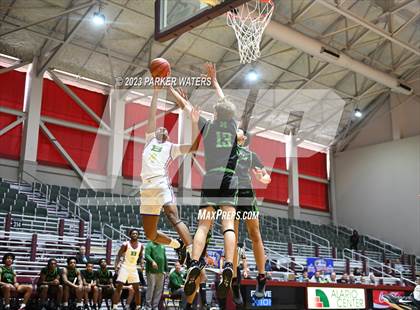Thumbnail 2 in Bartlett vs. Newman (Allstate Sugar Bowl National Prep Classic) photogallery.