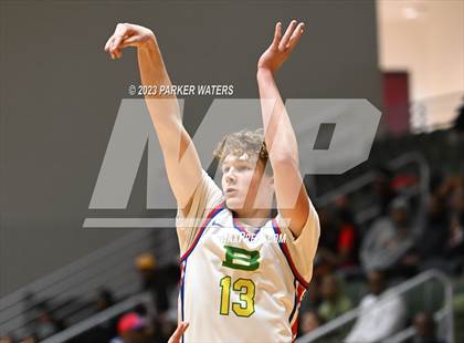 Thumbnail 3 in Bartlett vs. Newman (Allstate Sugar Bowl National Prep Classic) photogallery.