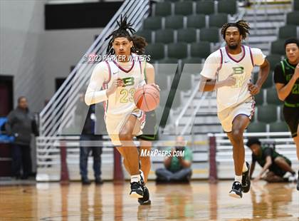 Thumbnail 3 in Bartlett vs. Newman (Allstate Sugar Bowl National Prep Classic) photogallery.