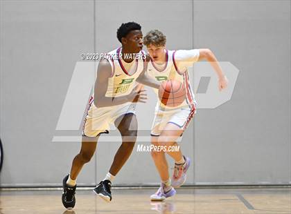 Thumbnail 2 in Bartlett vs. Newman (Allstate Sugar Bowl National Prep Classic) photogallery.