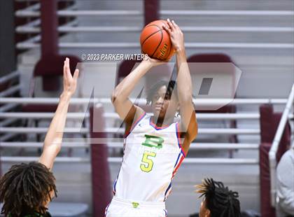 Thumbnail 2 in Bartlett vs. Newman (Allstate Sugar Bowl National Prep Classic) photogallery.