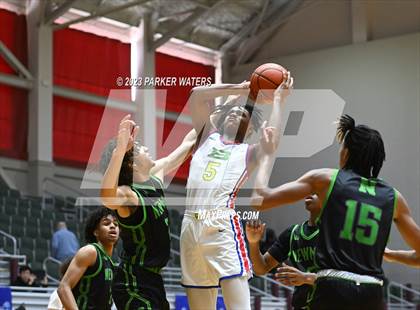 Thumbnail 2 in Bartlett vs. Newman (Allstate Sugar Bowl National Prep Classic) photogallery.