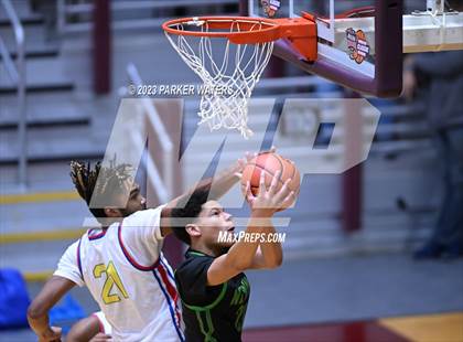 Thumbnail 3 in Bartlett vs. Newman (Allstate Sugar Bowl National Prep Classic) photogallery.