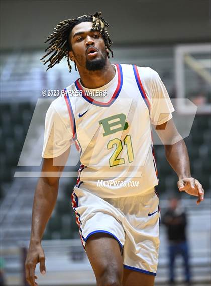 Thumbnail 2 in Bartlett vs. Newman (Allstate Sugar Bowl National Prep Classic) photogallery.