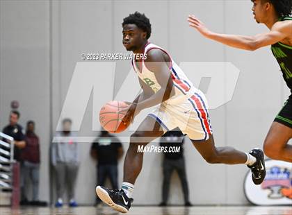 Thumbnail 2 in Bartlett vs. Newman (Allstate Sugar Bowl National Prep Classic) photogallery.