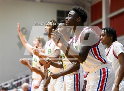 Thumbnail 1 in Bartlett vs. Newman (Allstate Sugar Bowl National Prep Classic) photogallery.