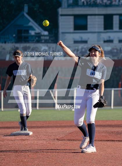 Thumbnail 1 in Pleasant Valley vs. Anderson photogallery.