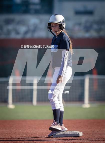 Thumbnail 1 in Pleasant Valley vs. Anderson photogallery.