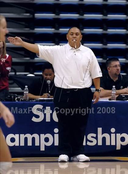 Thumbnail 3 in Christian Brothers vs. Santa Fe Christian (CIF State D4 Final) photogallery.