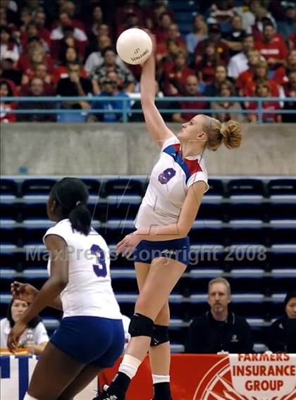 Thumbnail 2 in Christian Brothers vs. Santa Fe Christian (CIF State D4 Final) photogallery.