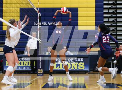 Thumbnail 1 in Allen @ McKinney photogallery.