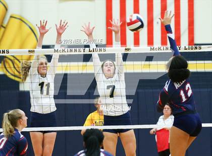 Thumbnail 1 in Allen @ McKinney photogallery.