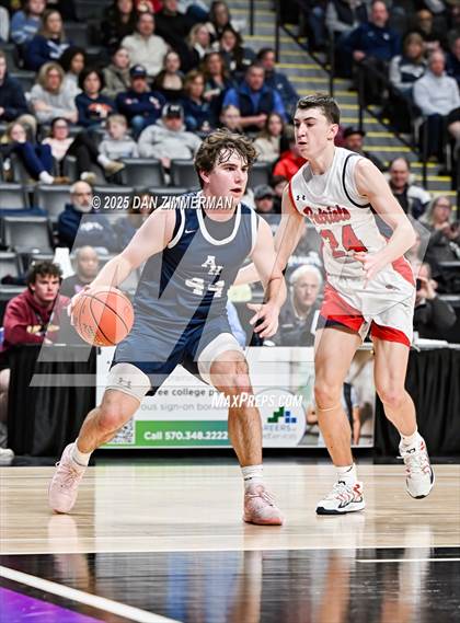 Thumbnail 3 in Abington Heights vs Pittston (PIAA District 2 Class 5A Final) photogallery.