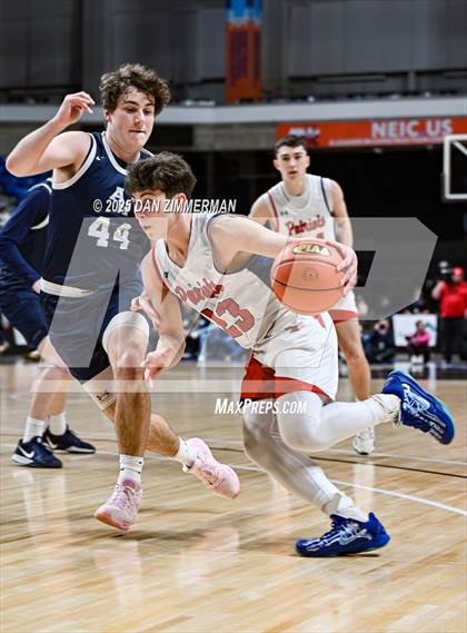 Thumbnail 2 in Abington Heights vs Pittston (PIAA District 2 Class 5A Final) photogallery.